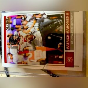 2017 Patrick Mahomes II RC